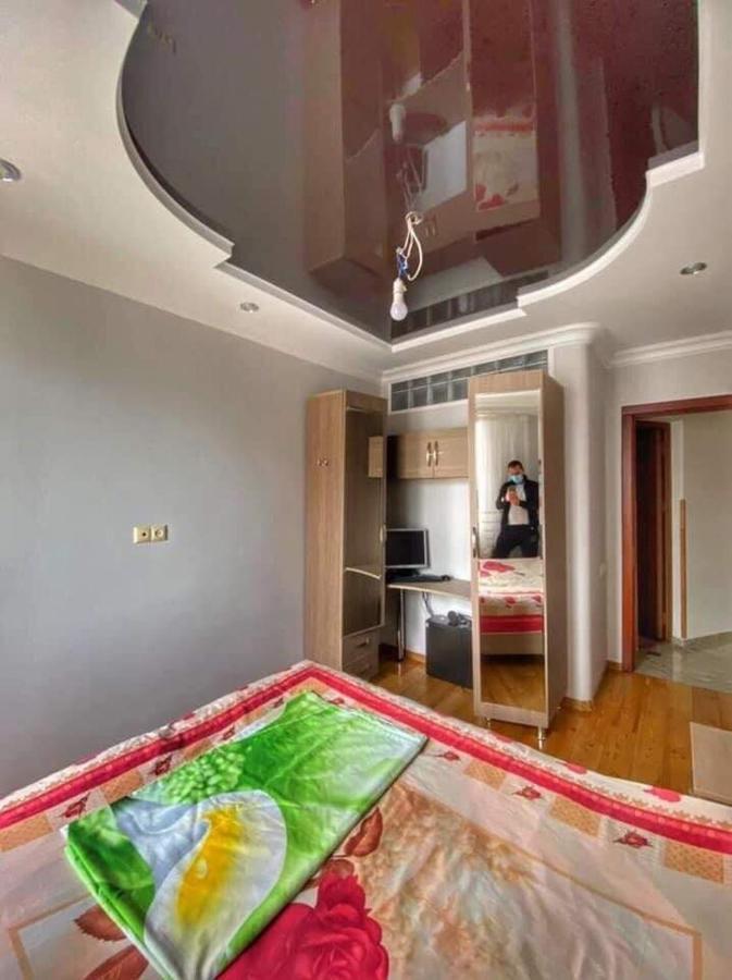 Apartment Dolphin Batumi Eksteriør bilde