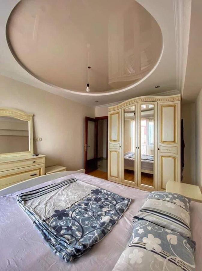 Apartment Dolphin Batumi Eksteriør bilde